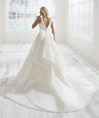 Randy Fenoli Bently #1 Ivory thumbnail